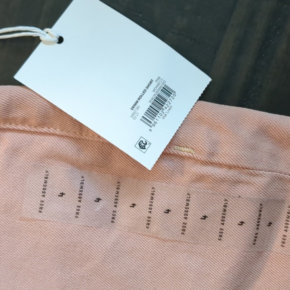 Free Assembly Shorts - Picture 2 of 6